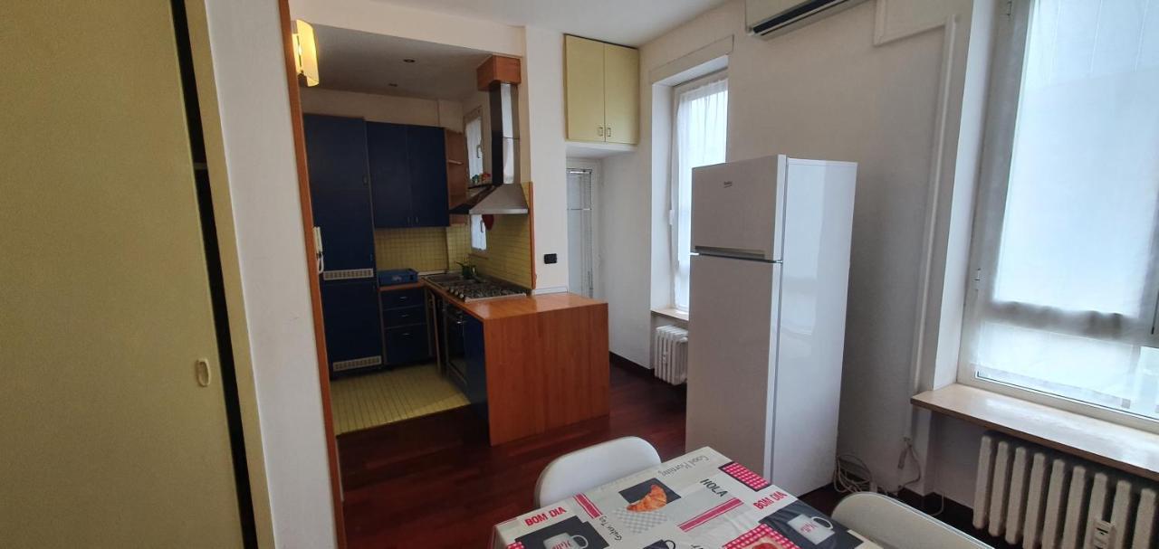 Ferienwohnung Monolocale Metro M3 Affori Mailand Exterior foto